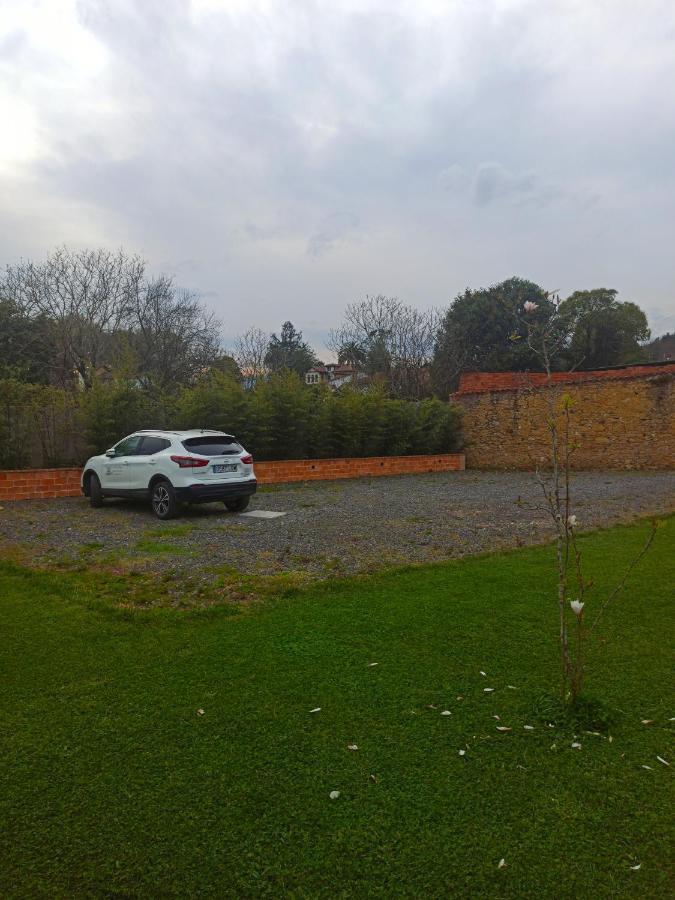 Hotel La Venta De Miyares - Casa De Indianos Piloña Esterno foto